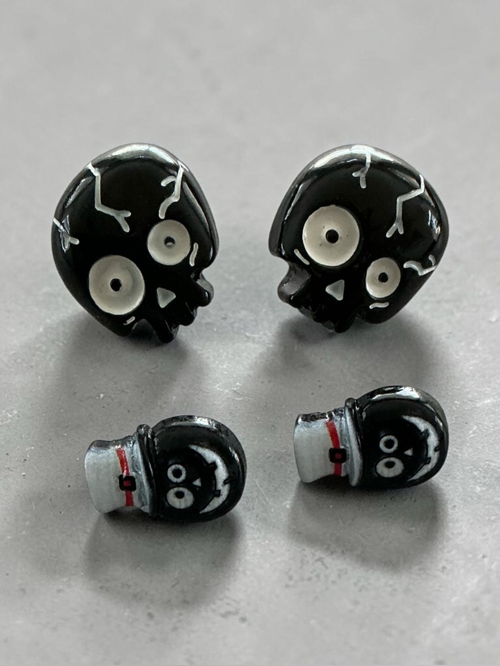 🆕 Skulls and Black Cat Stud Earrings